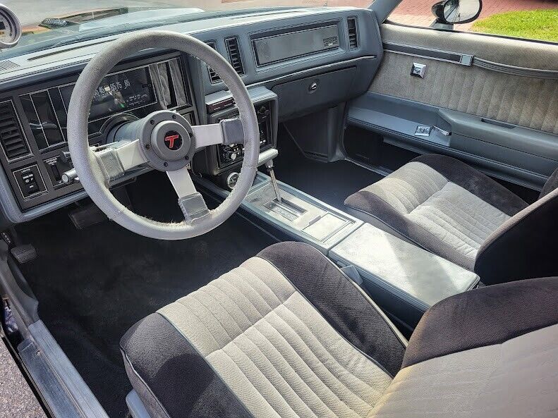 Buick-Grand-National-Coupe-1987-12