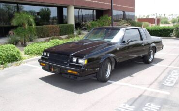 Buick-Grand-national-1987-black-180745-1