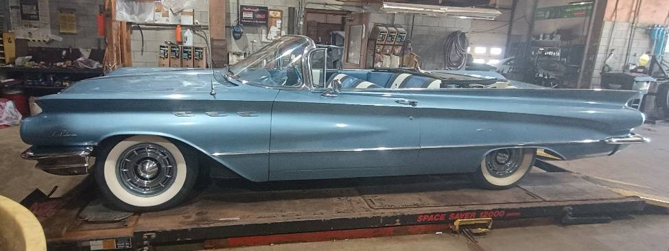 Buick-Lesabre-convertible-1960-5