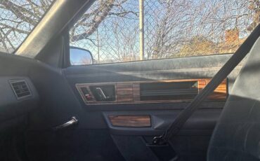 Buick-Regal-1988-silver-72420-5