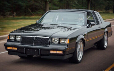 Buick-Regal-Coupe-1986-Black-Gray-805-2