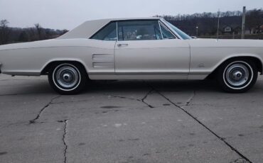 Buick-Riviera-1964-Beige-Brown-125529-6