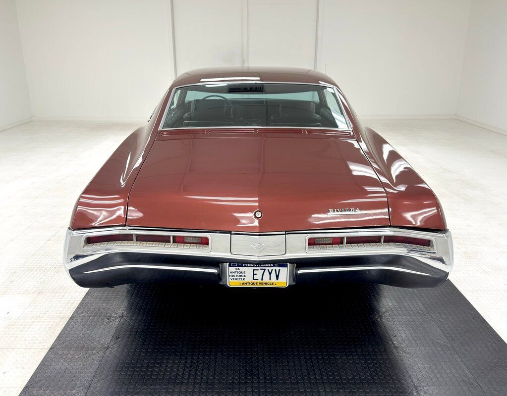 Buick-Riviera-1969-3