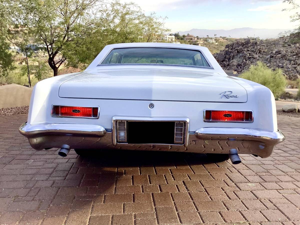 Buick-Riviera-455-powered-1964-119091-3