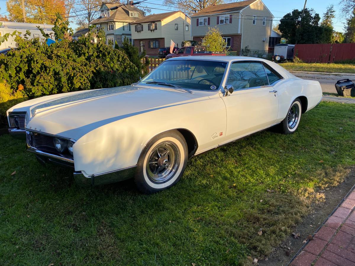 Buick-Riviera.-1966-1