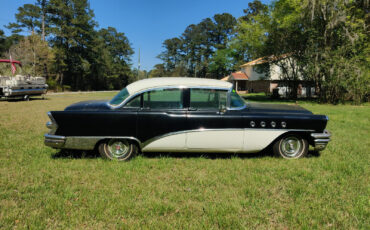 Buick-Roadmaster-Berline-1955-White-and-Black-Green-118472-5