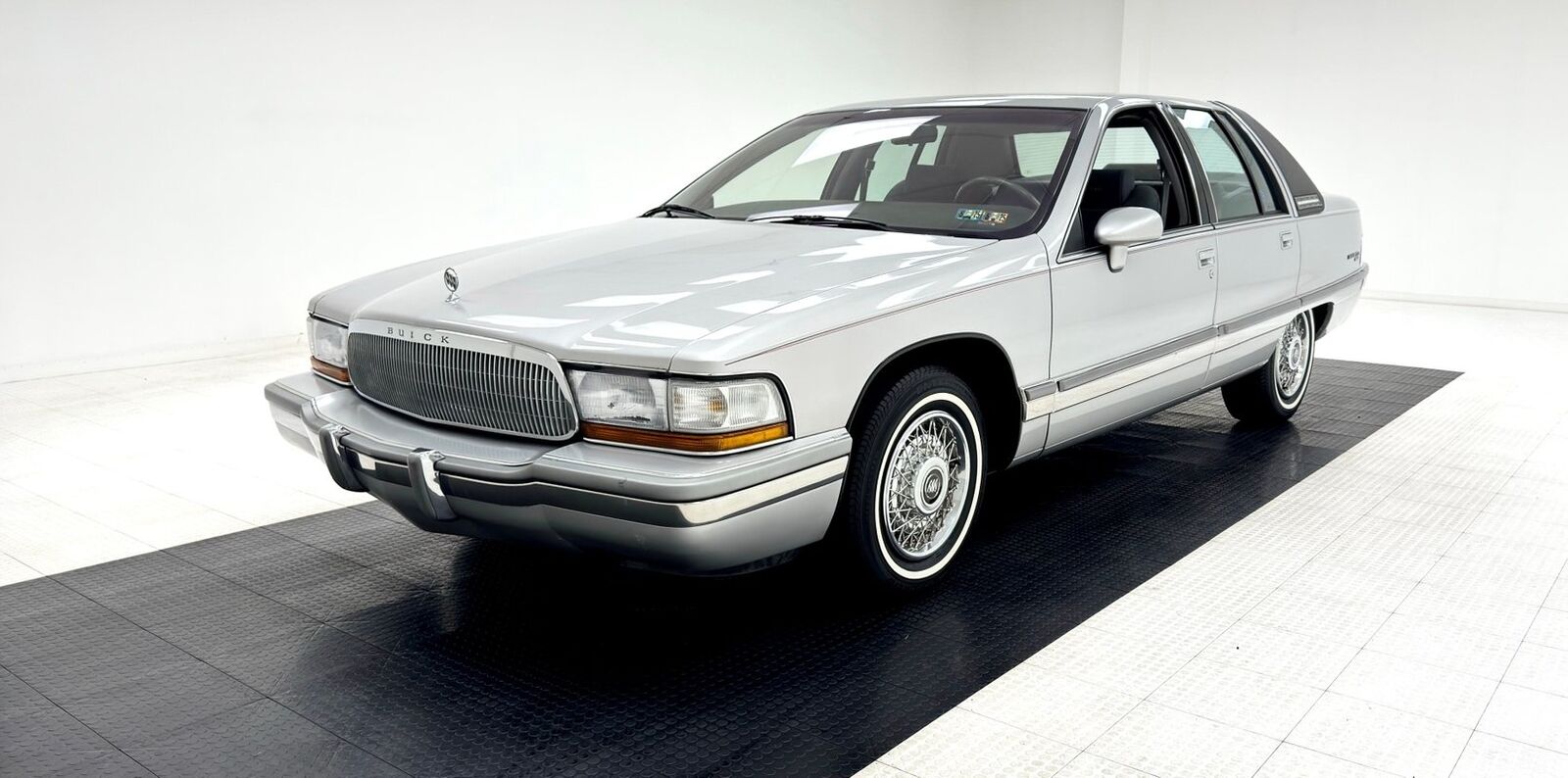 Buick Roadmaster Berline 1992