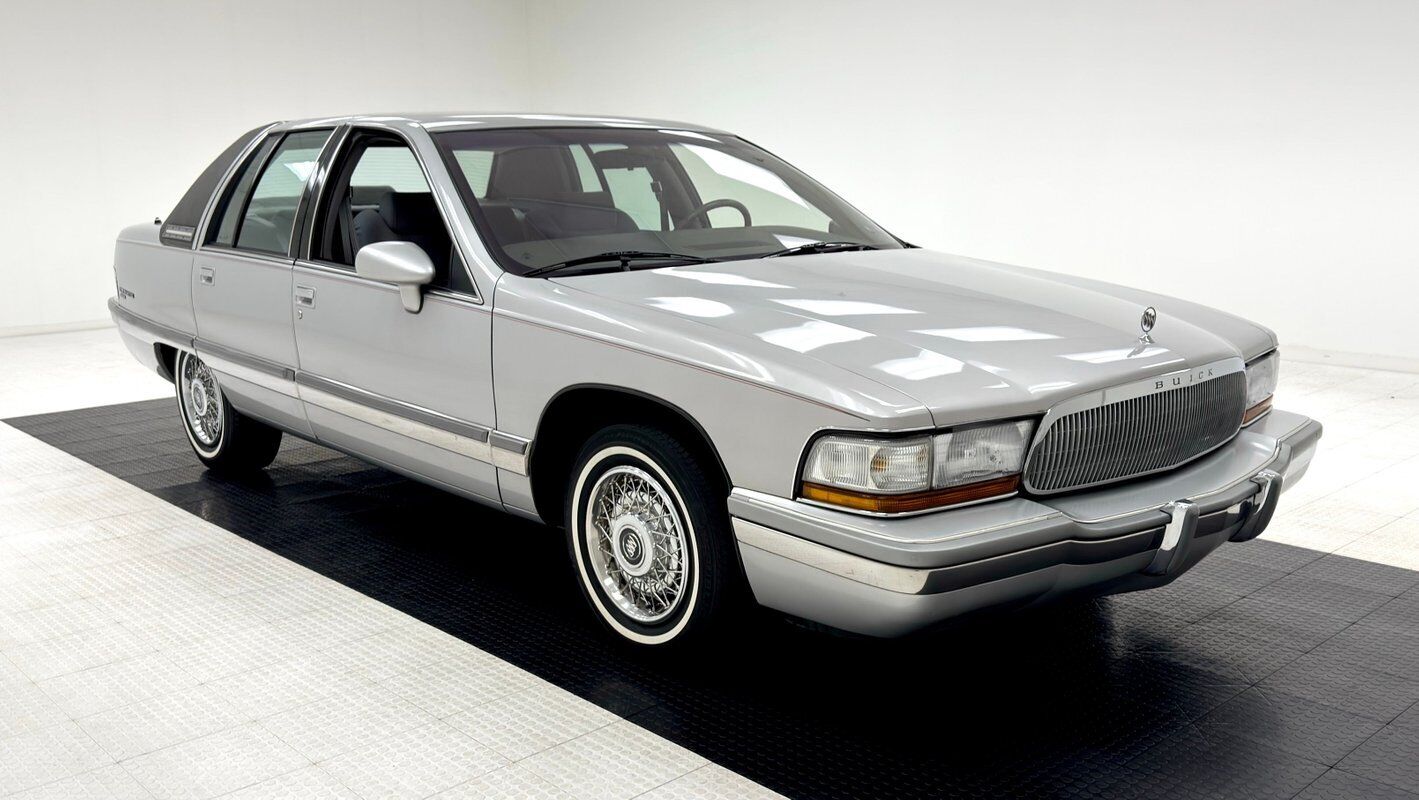 Buick-Roadmaster-Berline-1992-6