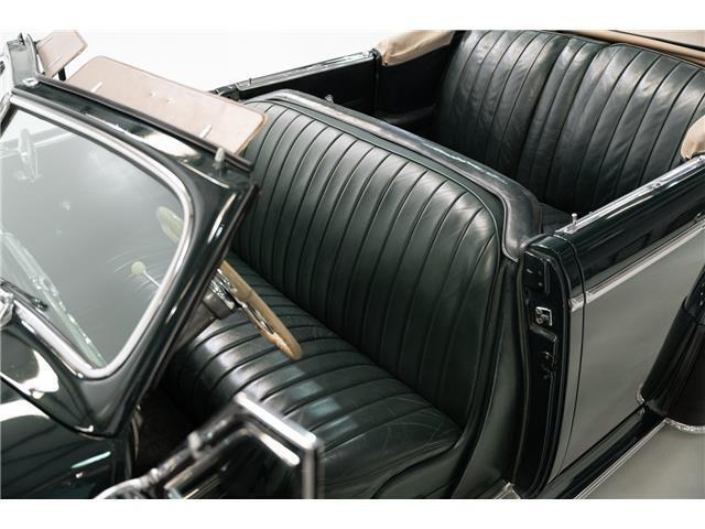 Buick-Roadmaster-Cabriolet-1941-Green-Green-112847-17