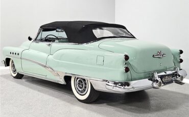 Buick-Roadmaster-Cabriolet-1953-3