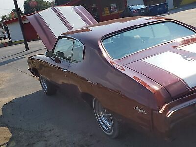 Buick-Skylark-Coupe-1973-Burgundy-White-19312-3