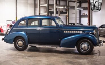 Buick-Special-1937-Blue-Tan-63138-7