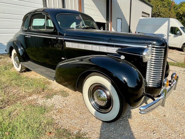 Buick-Special-1938-Black-Tan-8534-5