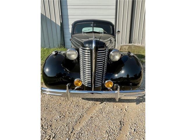 Buick-Special-1938-Black-Tan-8534-6