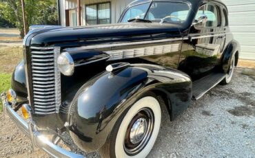 Buick-Special-1938-Black-Tan-8534-7