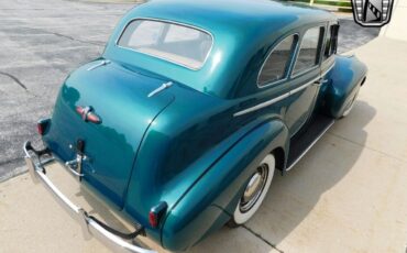 Buick-Special-1940-Green-Brown-54636-4