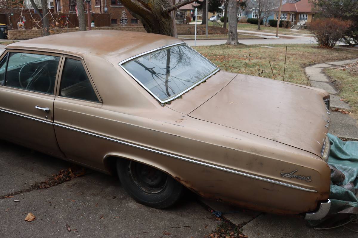 Buick-Special-1968-brown-27615-1