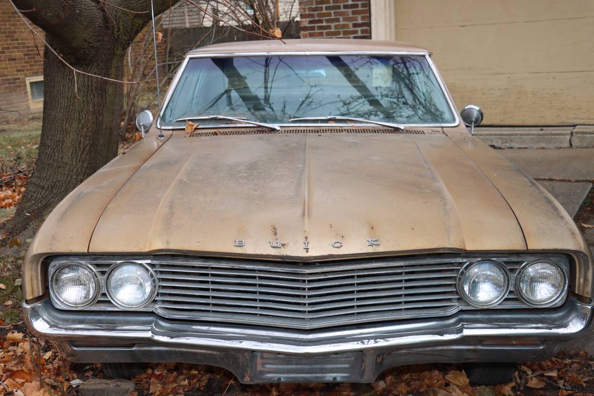 Buick-Special-1968-brown-27615-7