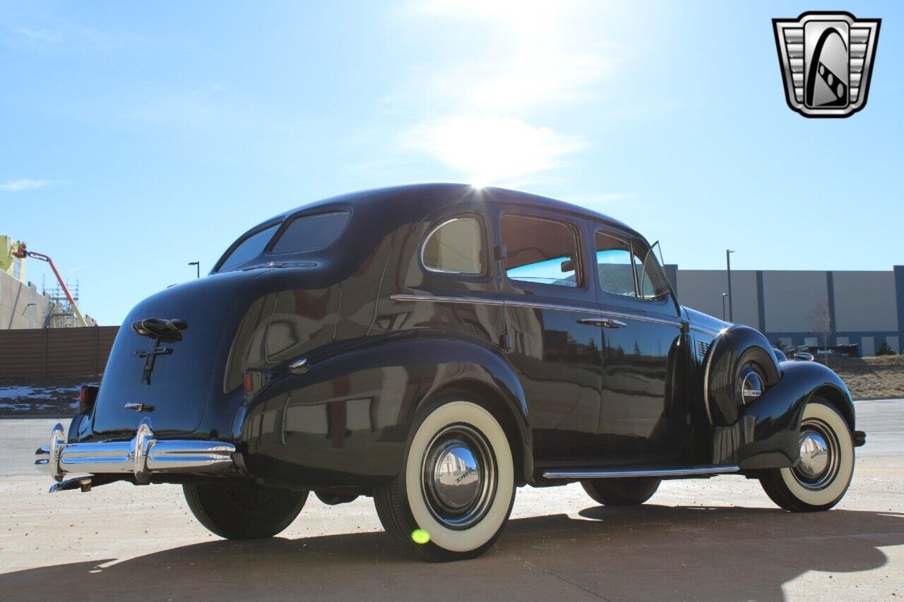 Buick-Special-Berline-1937-6