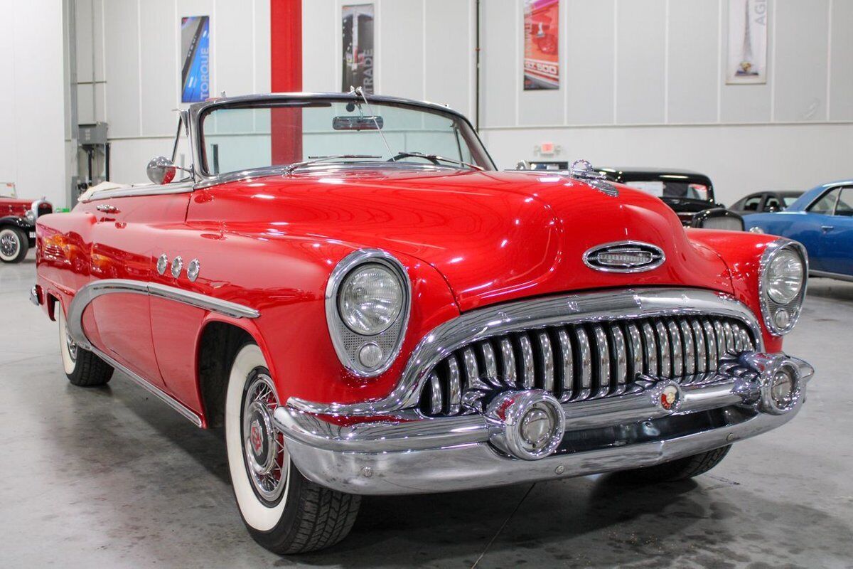 Buick-Special-Cabriolet-1953-Red-White-65175-11