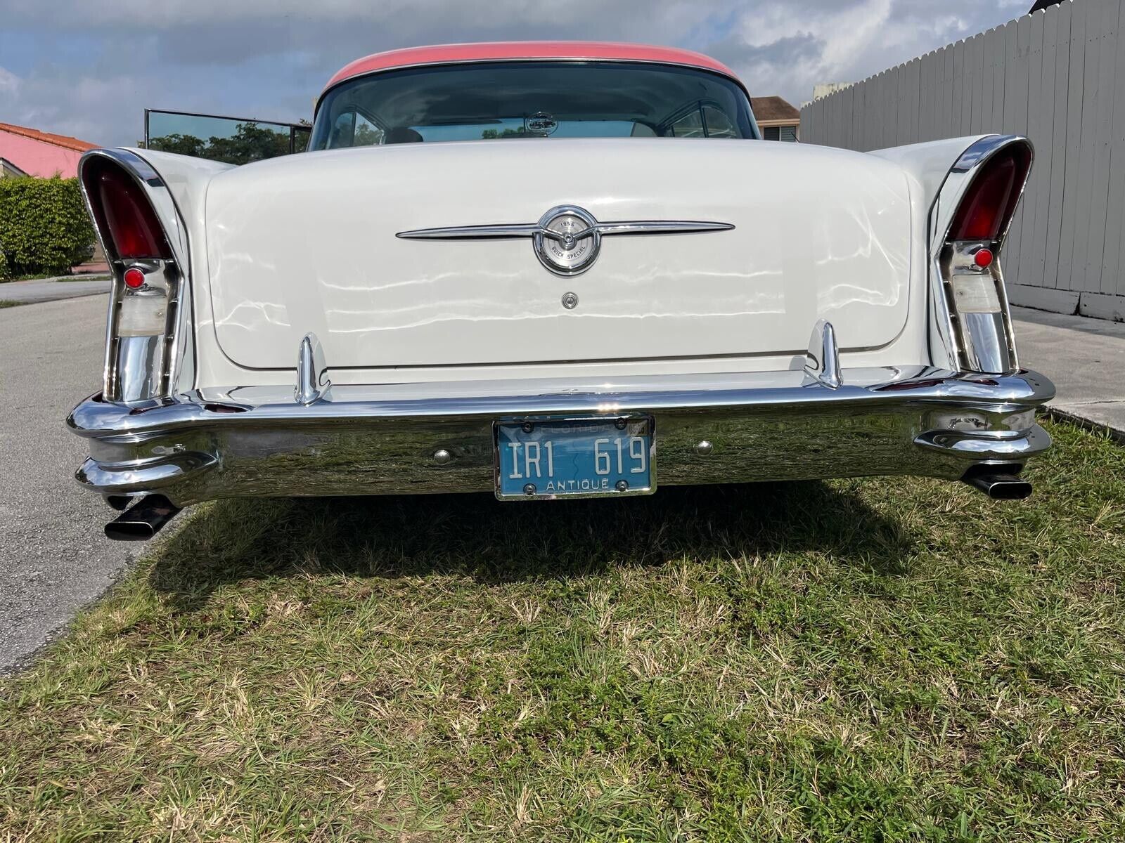 Buick-Special-Coupe-1956-4