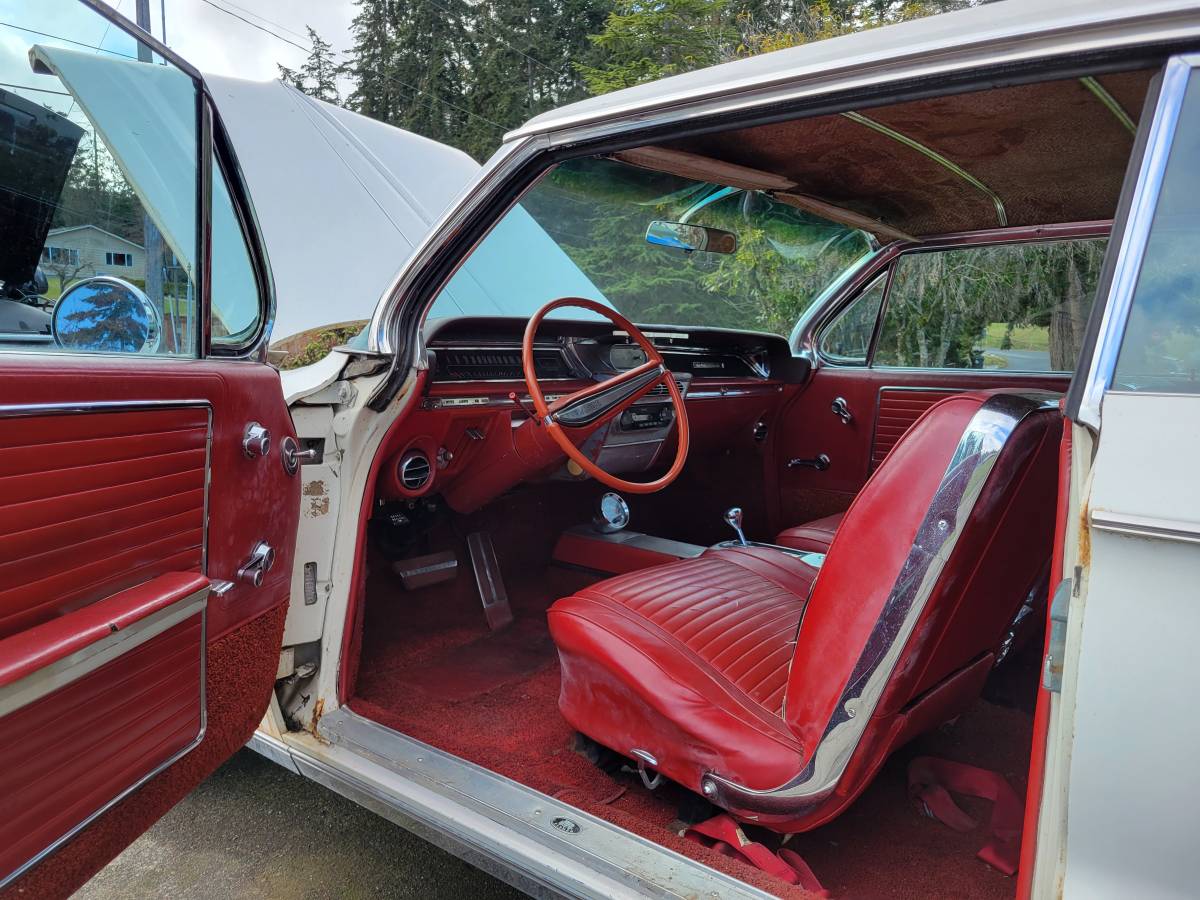 Buick-Wildcat-1962-white-104607-3