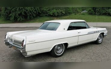 Buick-Wildcat-1963-white-54718-1