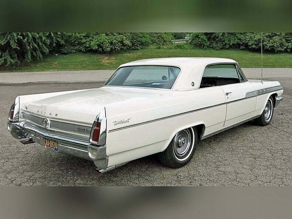 Buick-Wildcat-1963-white-54718-18