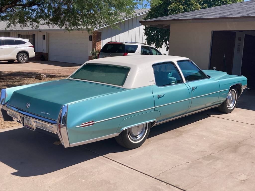 Cadillac-1972-green-146450-1