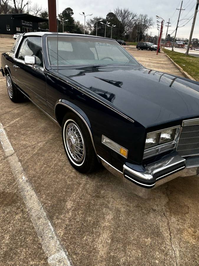 Cadillac-1984-black-148220-1