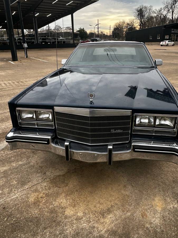 Cadillac-1984-black-148220-2