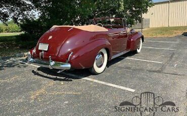 Cadillac-62-Convertible-Sedan-1940-2