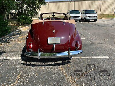 Cadillac-62-Convertible-Sedan-1940-3