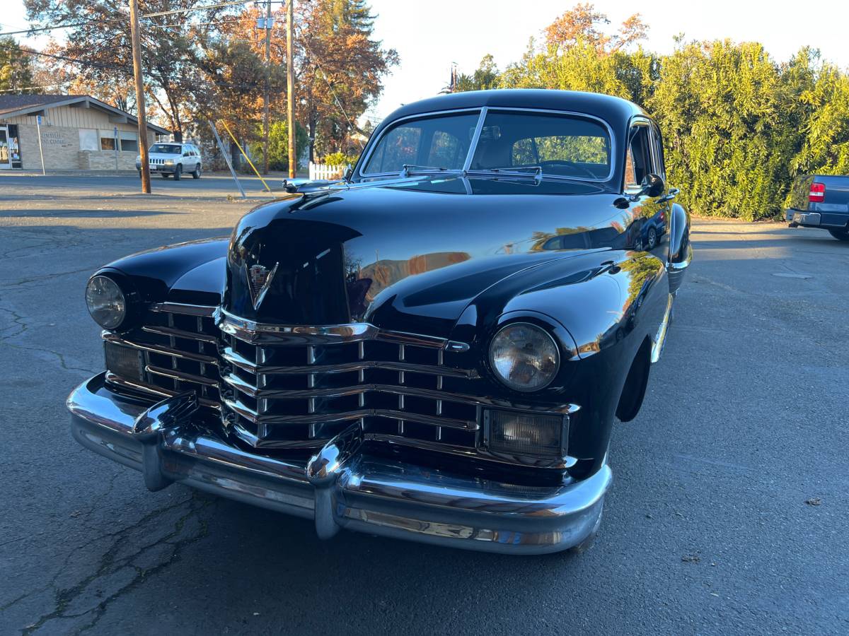 Cadillac-75-series-1947-12