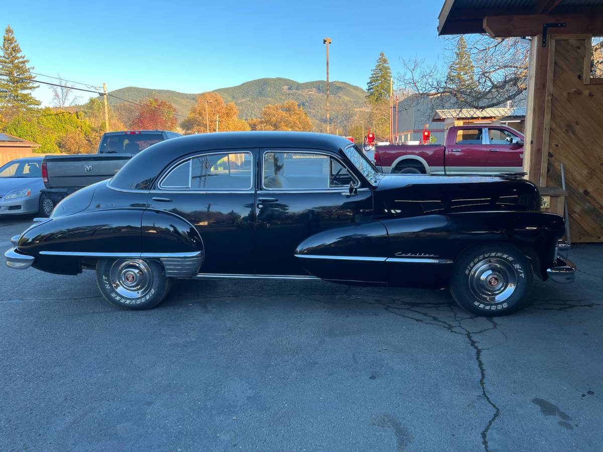 Cadillac-75-series-1947-7