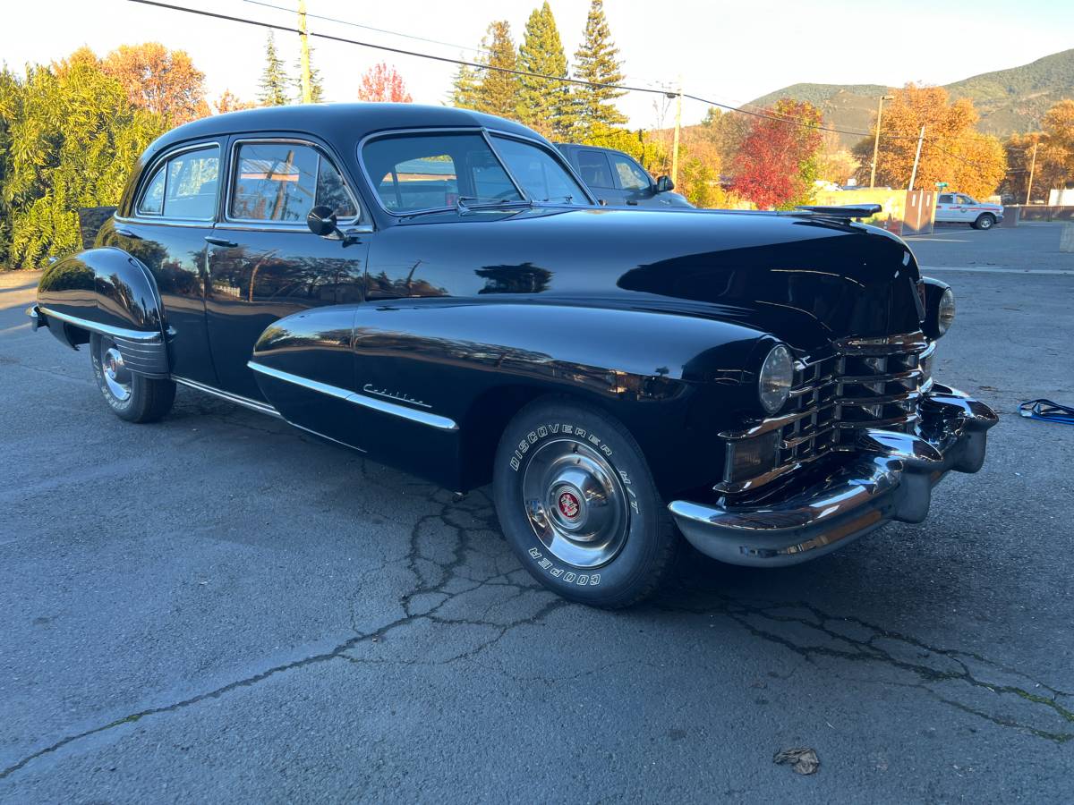 Cadillac-75-series-1947-8