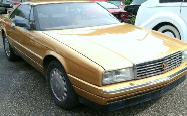 Cadillac-Allante-1987-Gold-Gold-116780-2