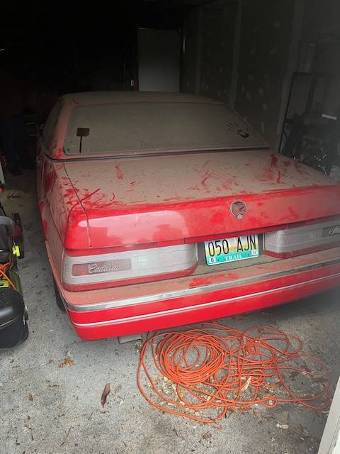 Cadillac-Allante-1988-red-80467-2