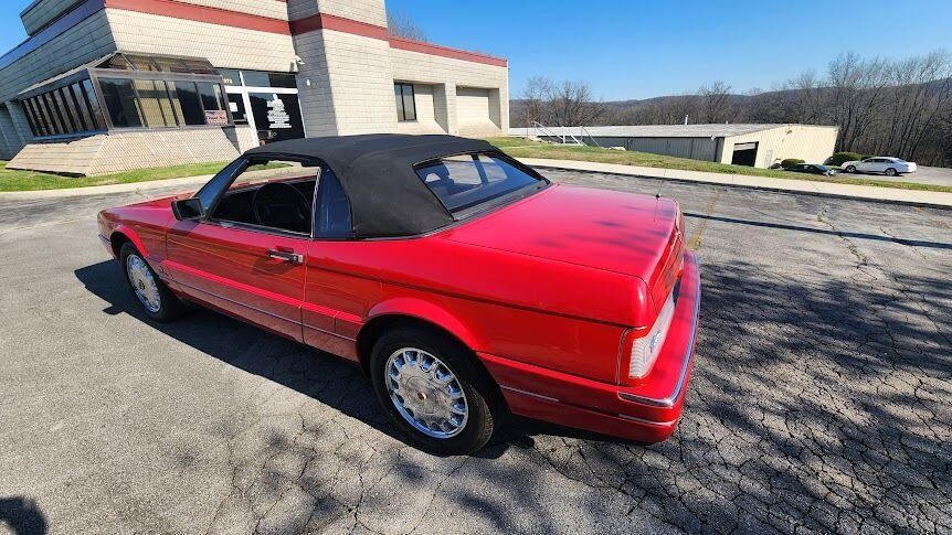 Cadillac-Allante-1991-106217-19