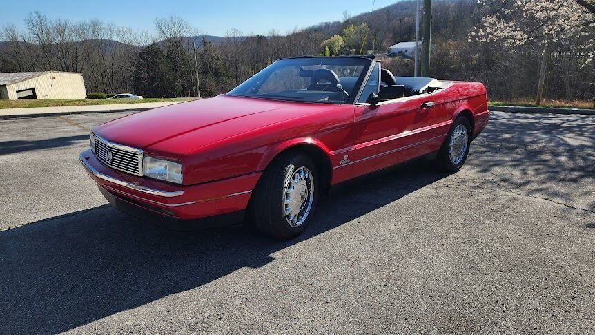 Cadillac-Allante-1991-106217-9