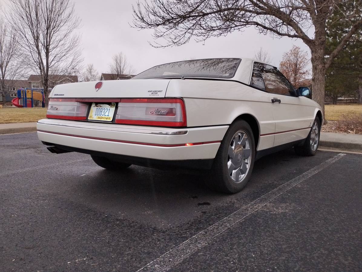 Cadillac-Allante-1993-1