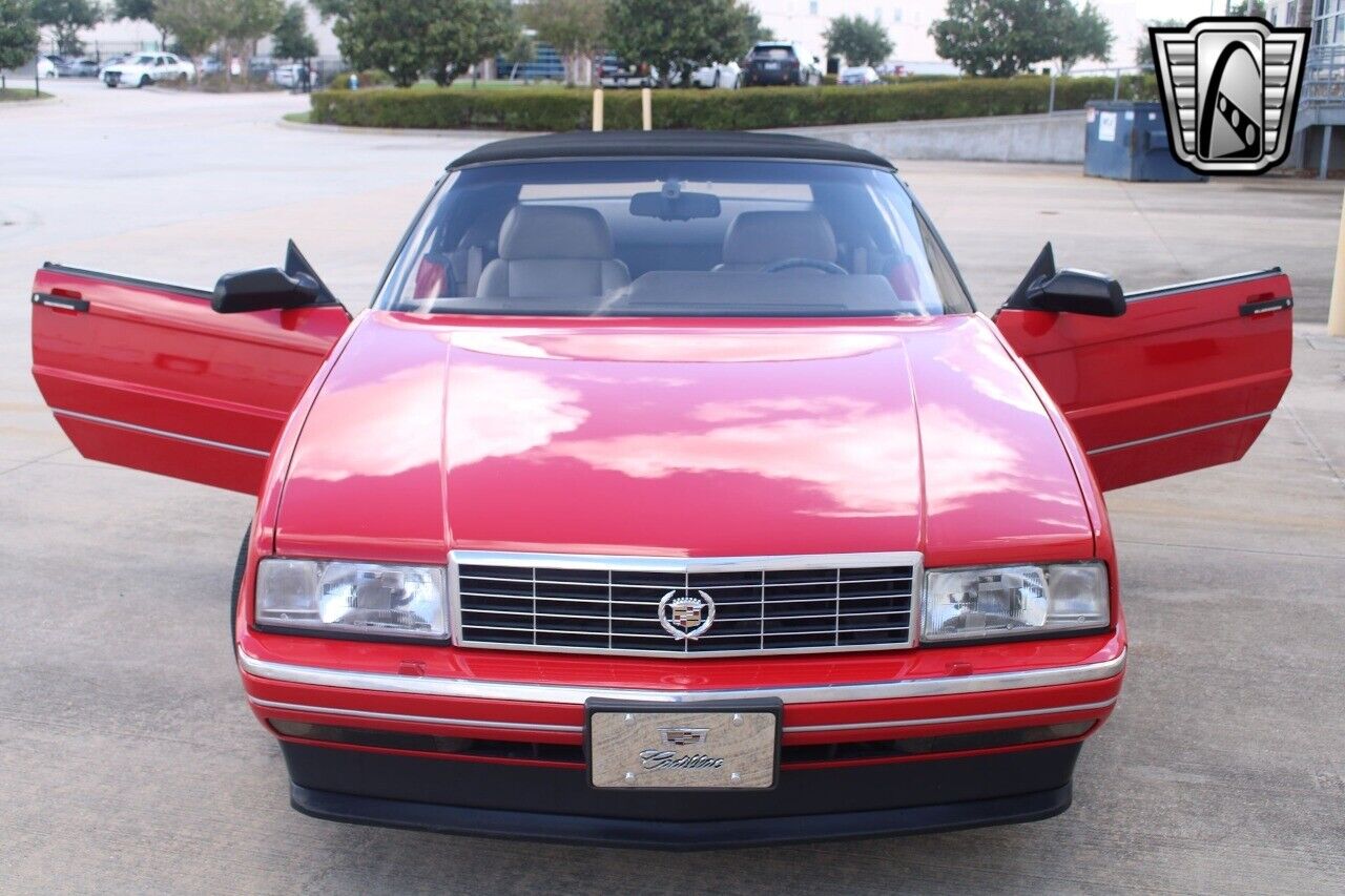 Cadillac-Allante-1993-25