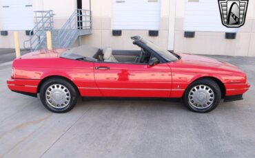 Cadillac-Allante-1993-28