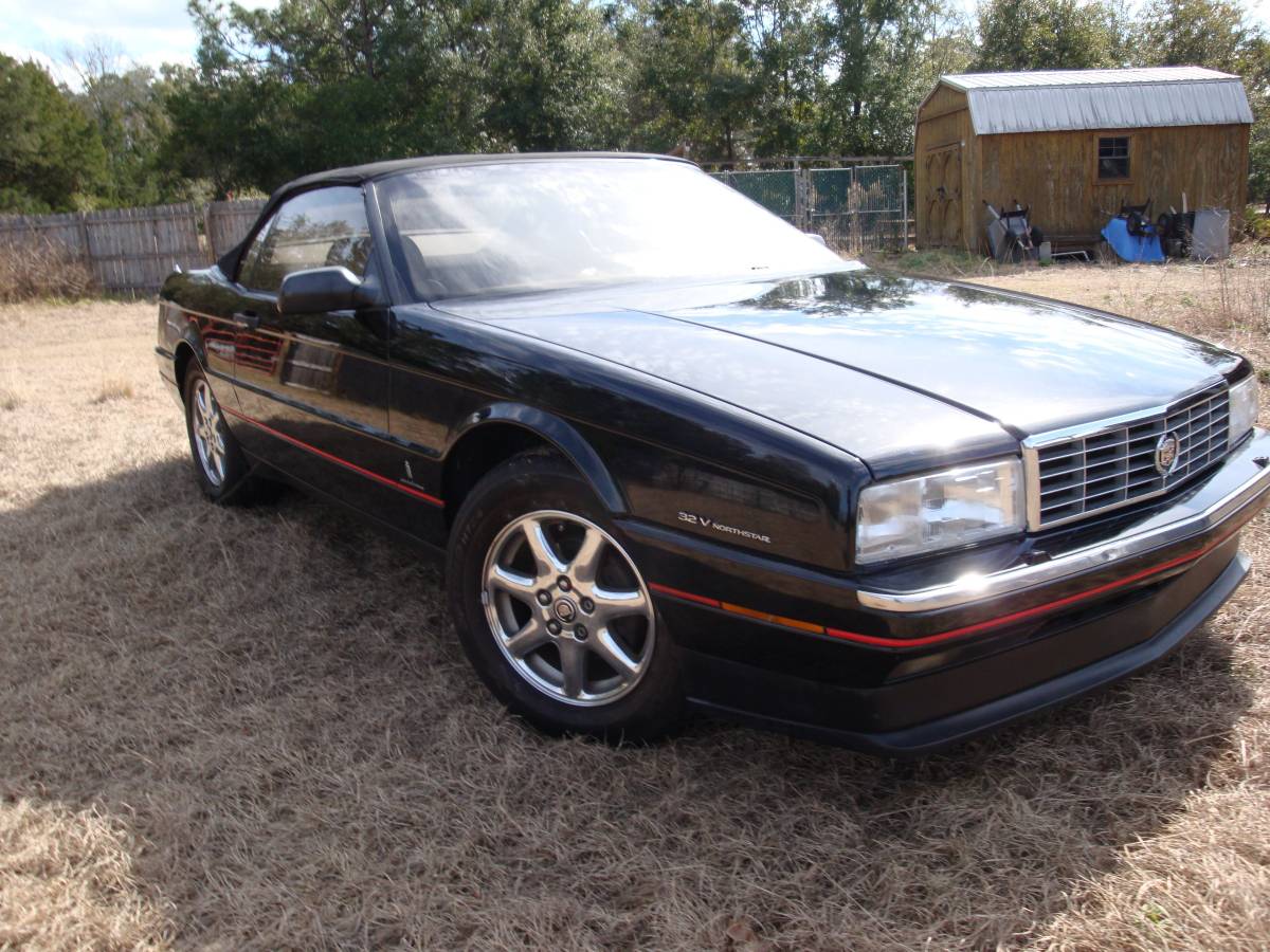 Cadillac-Allante-1993-black-115872-1