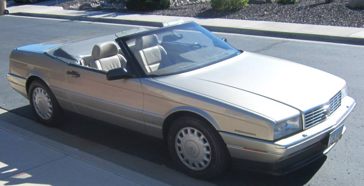 Cadillac-Allante-1993-custom-95756-10