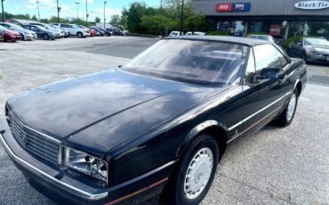 Cadillac-Allante-Cabriolet-1988-Black-Red-93147-1