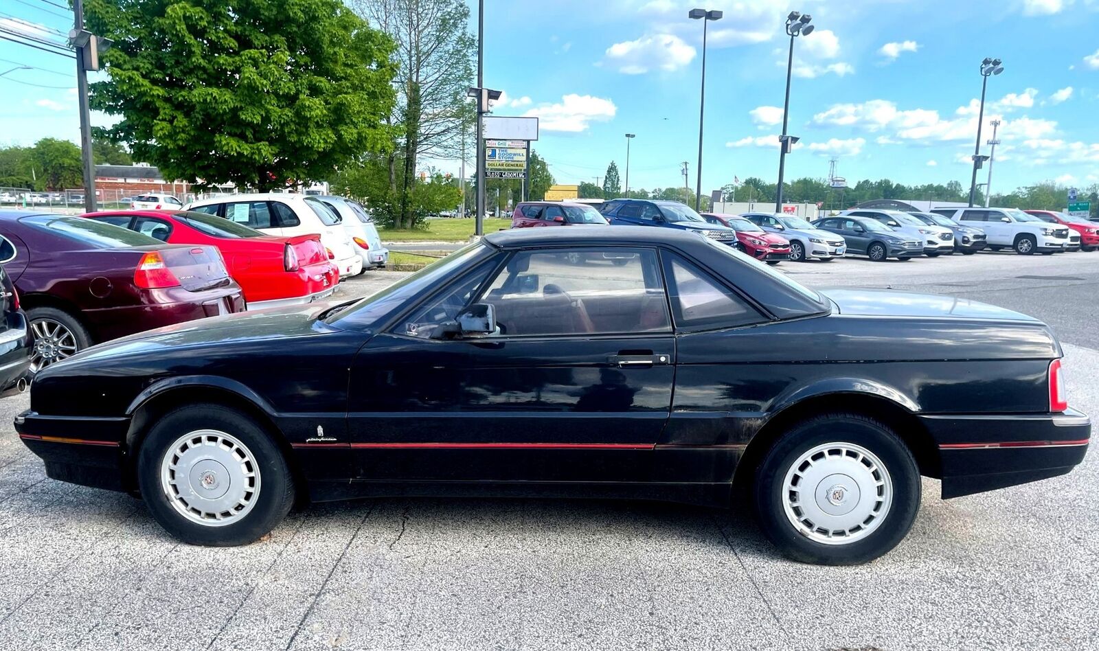 Cadillac-Allante-Cabriolet-1988-Black-Red-93147-4