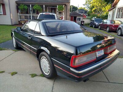 Cadillac-Allante-Cabriolet-1989-4