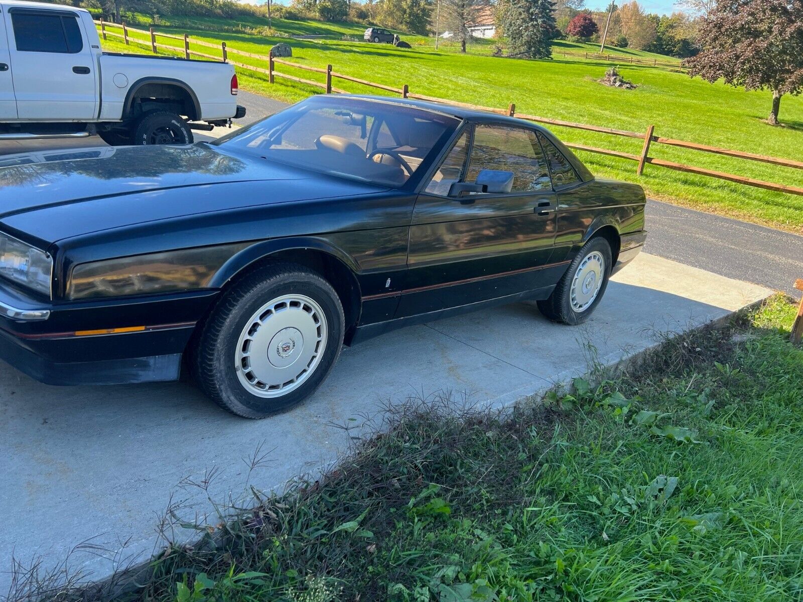 Cadillac-Allante-Cabriolet-1989-Black-Tan-73869-2