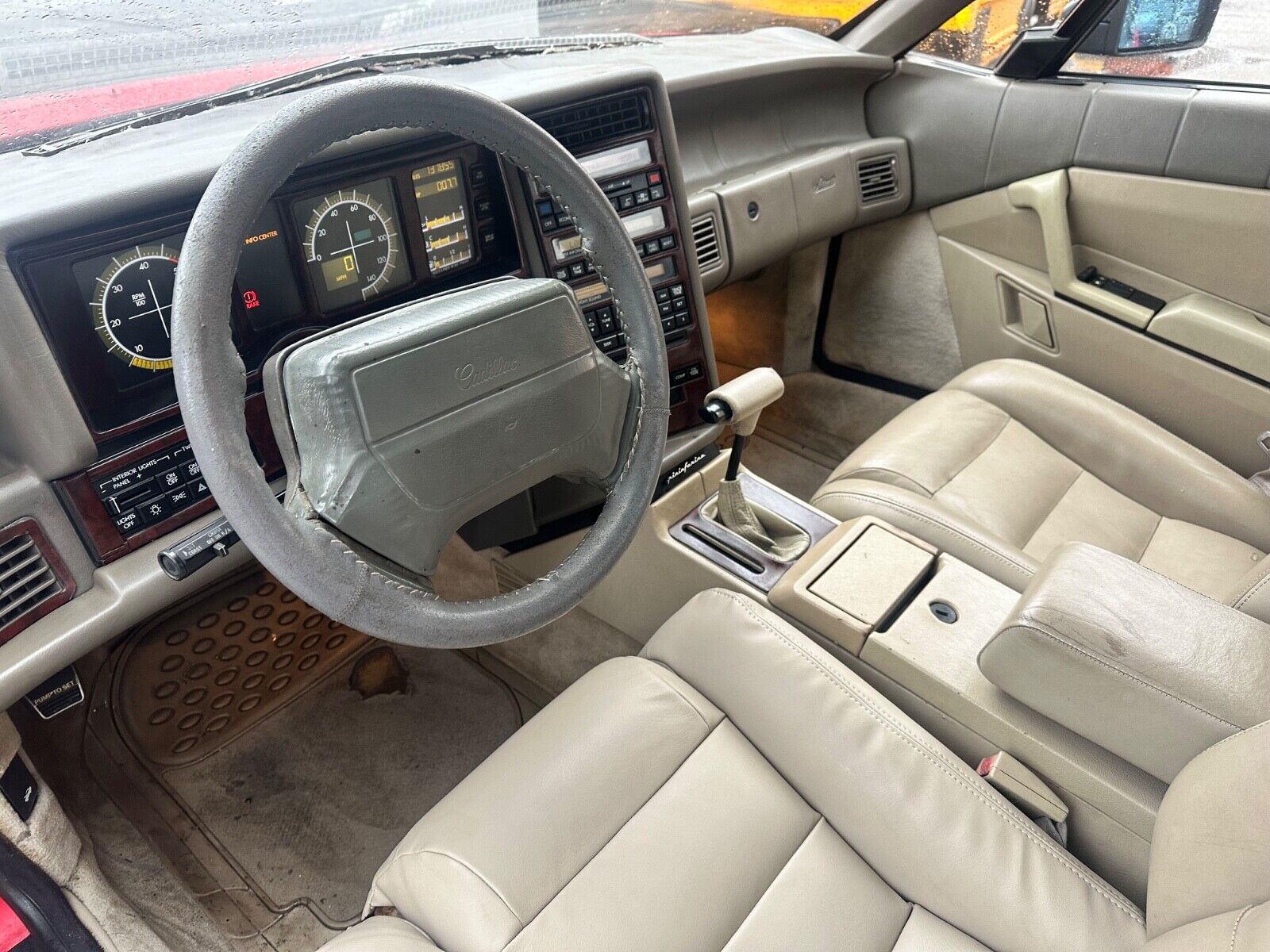 Cadillac-Allante-Cabriolet-1992-Red-Tan-221568-23